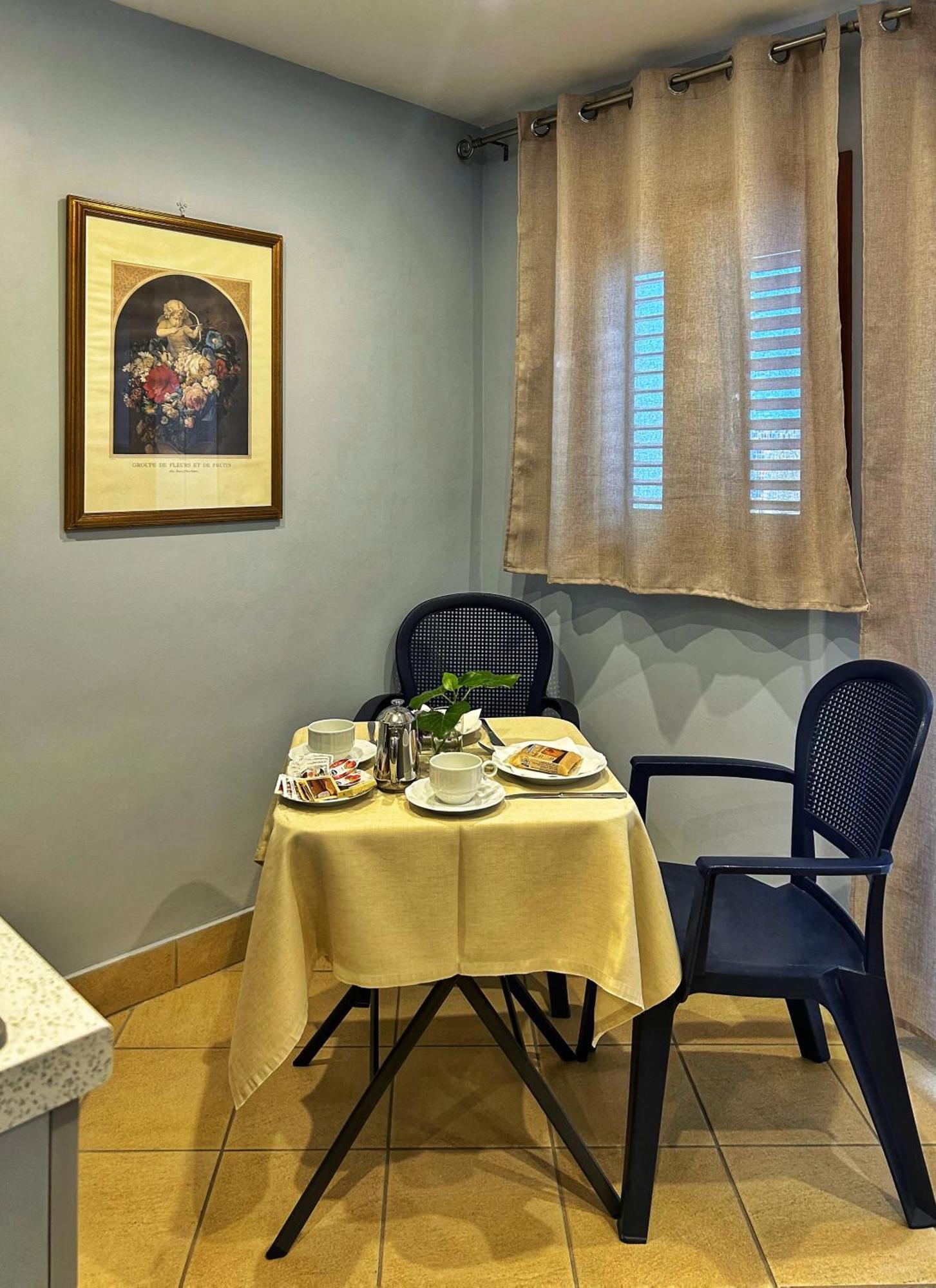 La Piazzetta Panzió Giardini-Naxos Kültér fotó
