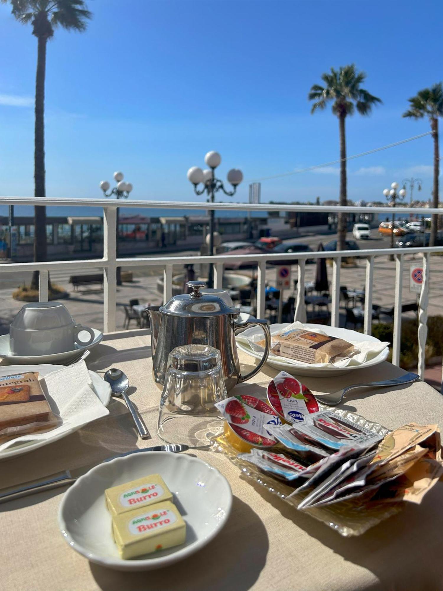 La Piazzetta Panzió Giardini-Naxos Kültér fotó